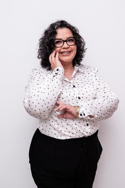 Fabíola Soares Arcega